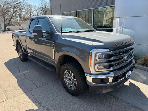 Used 2023 Ford F350 Lariat AWD/4WD image 1