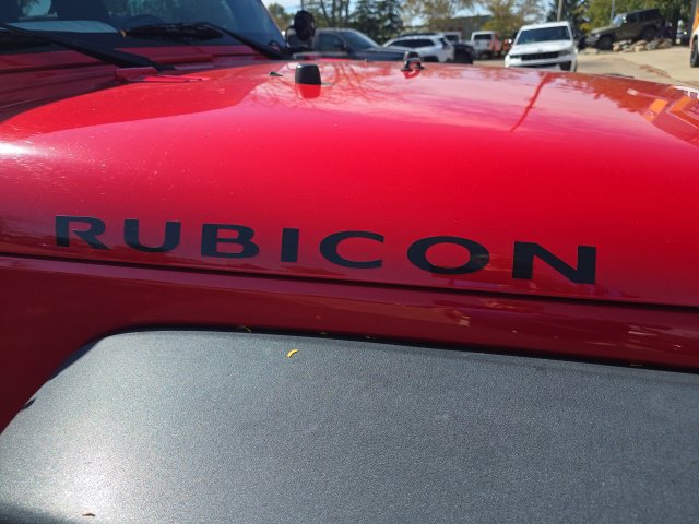 Used 2014 Jeep Wrangler Unlimited Rubicon w/ Dual Top Group AWD/4WD image 5