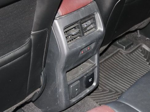 Used 2020 Ford Edge Titanium w/ Equipment Group 301A image 20