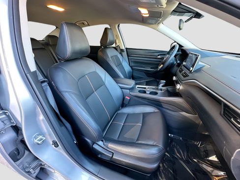 Used 2021 Nissan Altima 2.5 SR image 25