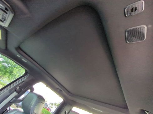 Used 2022 Toyota Tundra Platinum image 19