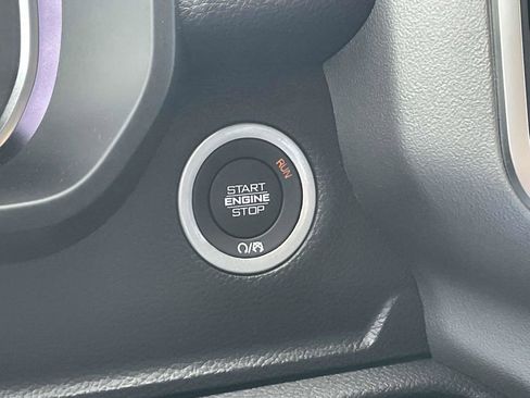 New 2025 RAM 1500 Big Horn AWD/4WD image 33