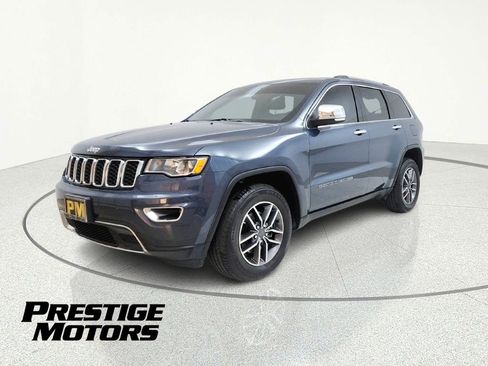 Used 2020 Jeep Grand Cherokee Limited w/ Luxury Group II image 3