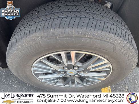Used 2024 Chevrolet Traverse LT w/ Trailering Package AWD/4WD image 11