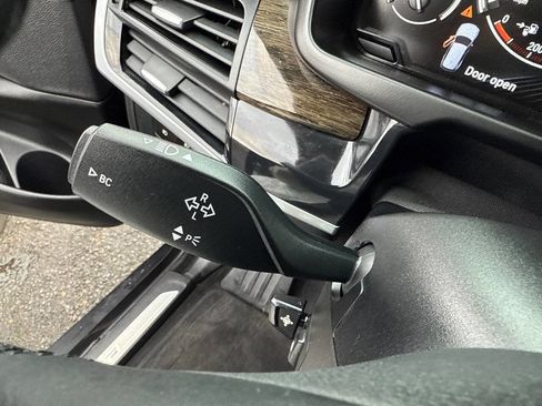 Used 2016 BMW X5 xDrive40e image 38