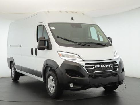 New 2024 RAM ProMaster 2500 w/ Quick Order Package 22H SLT+ image 1