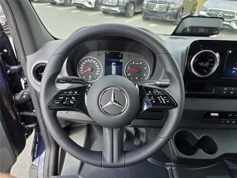 New 2026 Mercedes-Benz Sprinter 2500 image 22