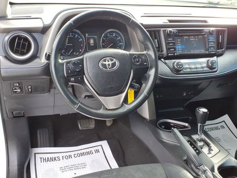 Used 2016 Toyota RAV4 XLE AWD/4WD image 11