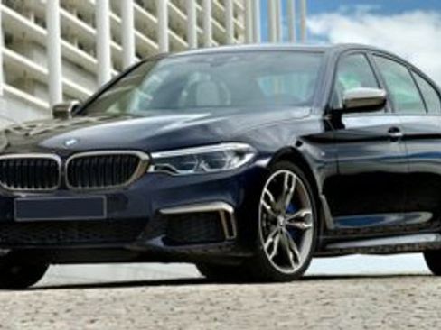 Used 2018 BMW M550i xDrive image 1
