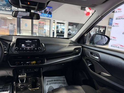 Used 2026 Nissan Rogue SV image 24