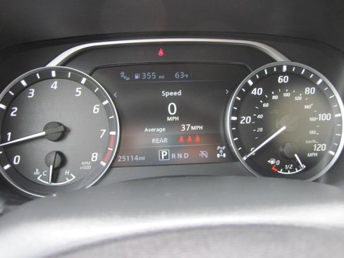 Used 2024 Nissan Frontier SV w/ SV Convenience Package image 14