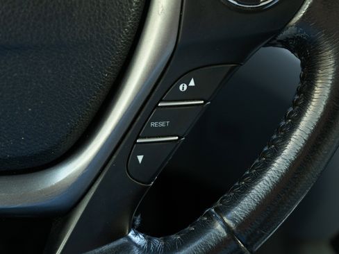 Used 2016 Honda Pilot EX-L image 24