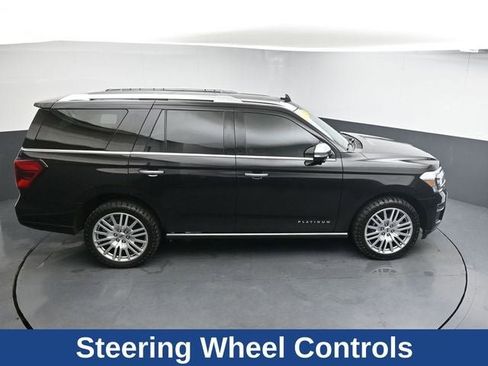 Used 2023 Ford Expedition Platinum image 27