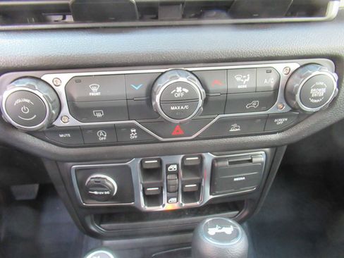 New 2026 Jeep Wrangler Unlimited Sport image 34