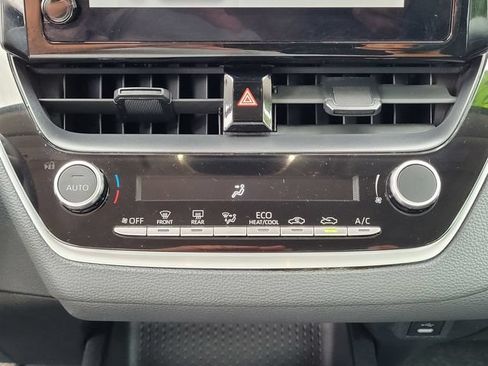 Used 2024 Toyota Corolla LE FWD image 21