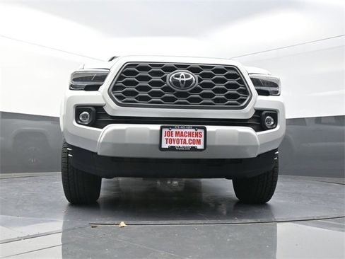Used 2023 Toyota Tacoma TRD Sport image 28