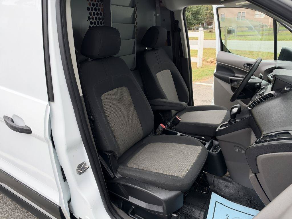 Used 2022 Ford Transit Connect XL FWD image 12