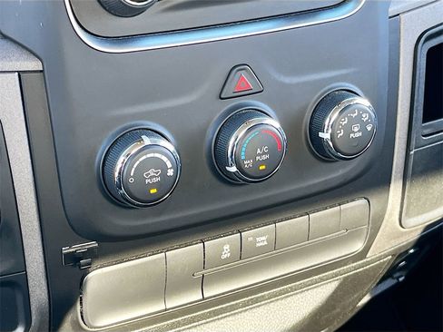 Certified 2019 RAM 1500 Express w/ Express Value Package image 15