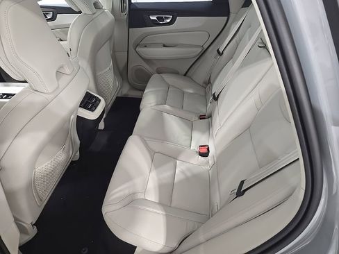 New 2026 Volvo XC60 B5 Ultra w/ Protection Package Premier image 19