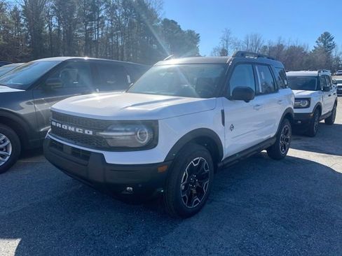 New 2025 Ford Bronco Sport Outer Banks w/ Outer Banks Tech Package+ image 12