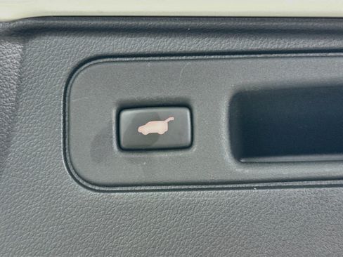 Used 2019 Honda Passport Touring image 32