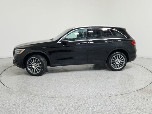 Certified 2022 Mercedes-Benz GLC 300 4MATIC image 2