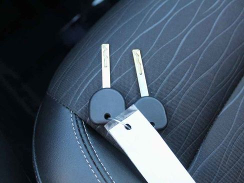 Used 2016 Buick Encore FWD image 23