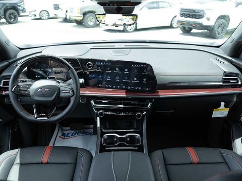 New 2026 Chevrolet Traverse RS FWD image 15