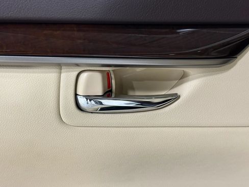 Used 2016 Lexus ES 350 w/ Premium Package w/Wood Trim FWD image 64