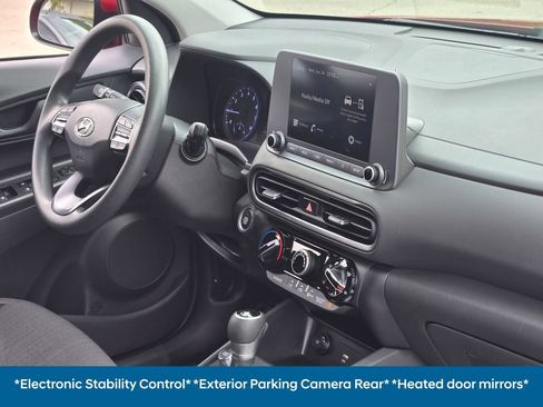 Used 2023 Hyundai Kona SEL AWD/4WD image 11