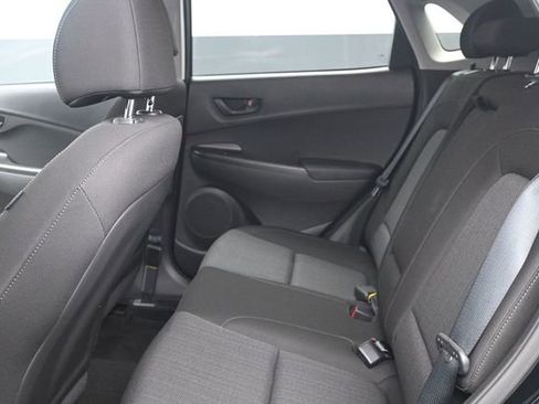Used 2023 Hyundai Kona SEL AWD/4WD image 5