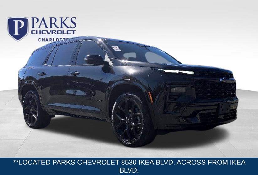 Used 2024 Chevrolet Traverse RS FWD image 1