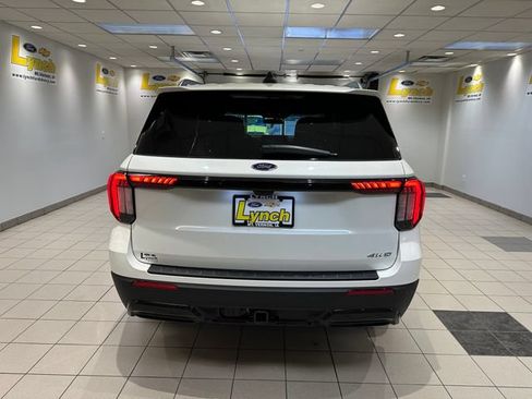 New 2026 Ford Explorer ST-Line AWD/4WD image 23