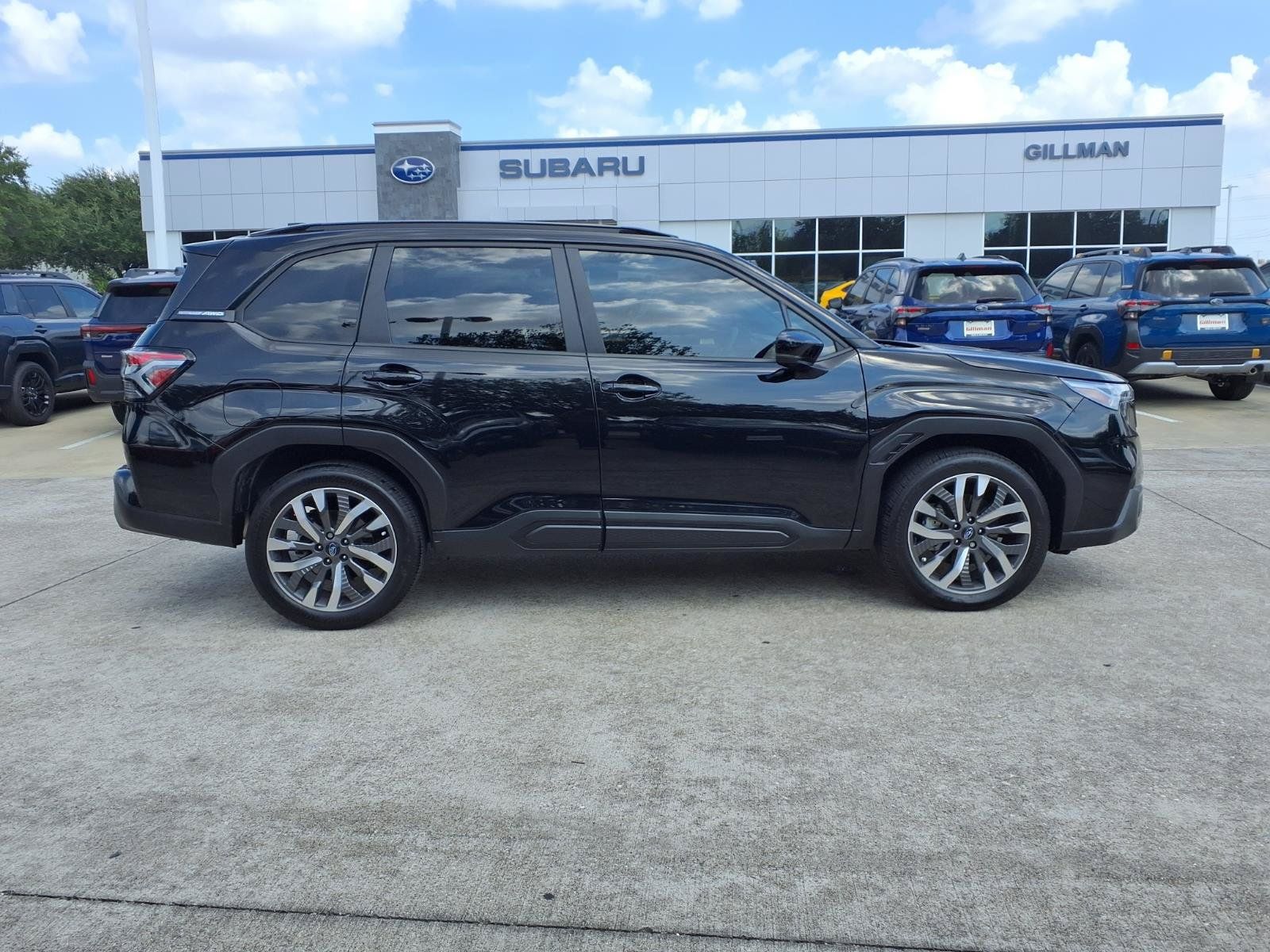 Certified 2025 Subaru Forester Touring AWD/4WD image 27