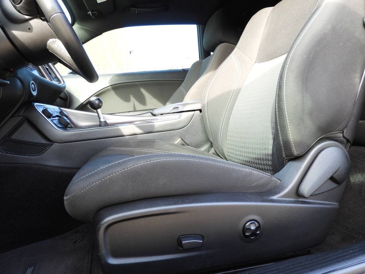 Used 2016 Dodge Challenger R/T w/ Blacktop Package RWD image 14