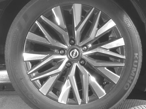 Used 2025 Nissan Altima 2.5 SV image 12