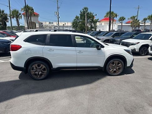 New 2025 Subaru Ascent Bronze Edition image 2