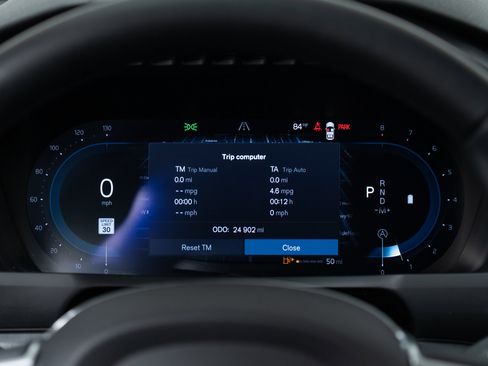 Used 2023 Volvo XC90 B5 Core w/ Protection Package Premier image 18