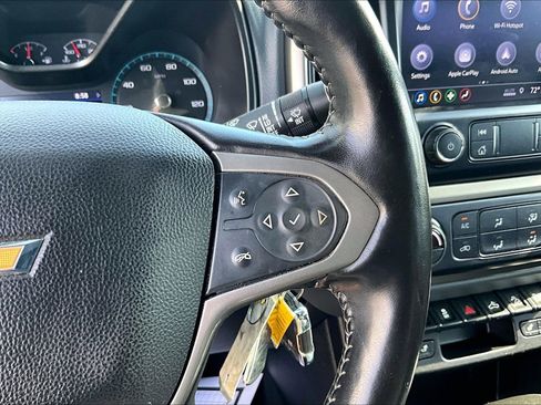 Used 2020 Chevrolet Colorado Z71 image 25