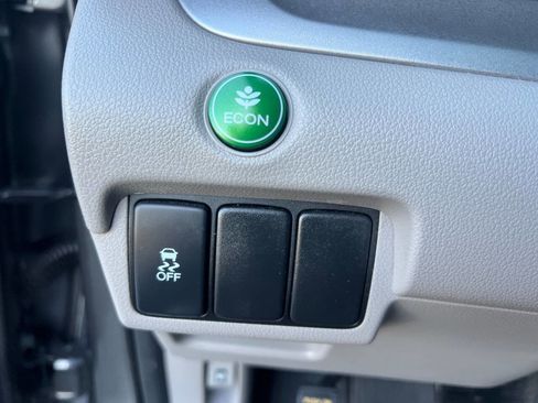 Used 2012 Honda CR-V LX image 16