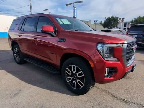 Used 2024 GMC Yukon AT4 w/ Technology Package image 2