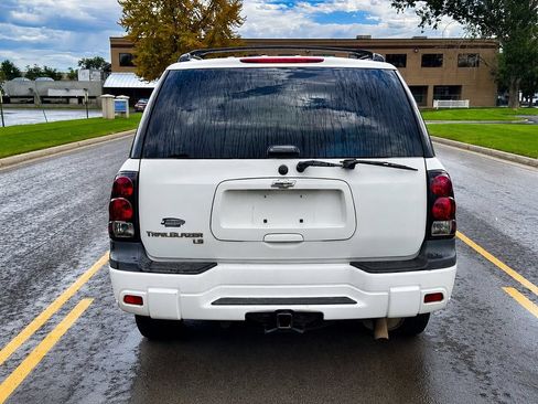 Used 2005 Chevrolet TrailBlazer LS w/ LS Preferred Equipment Group AWD/4WD image 4