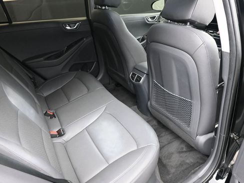 Used 2020 Hyundai Ioniq Limited image 10