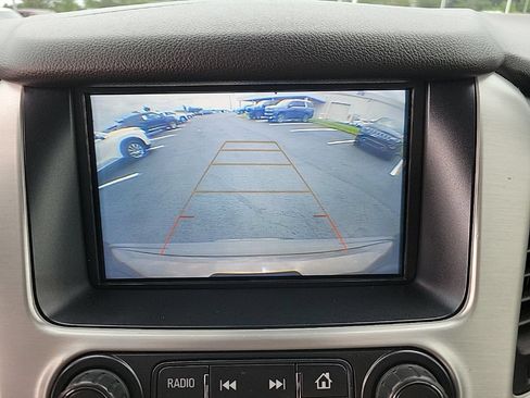 Used 2020 GMC Yukon SLT w/ Premium Edition RWD image 25