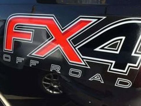 Used 2013 Ford F250 Lariat w/ Lariat Interior Pkg image 20