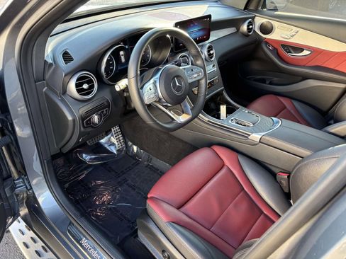 Used 2022 Mercedes-Benz GLC 300 4MATIC image 27