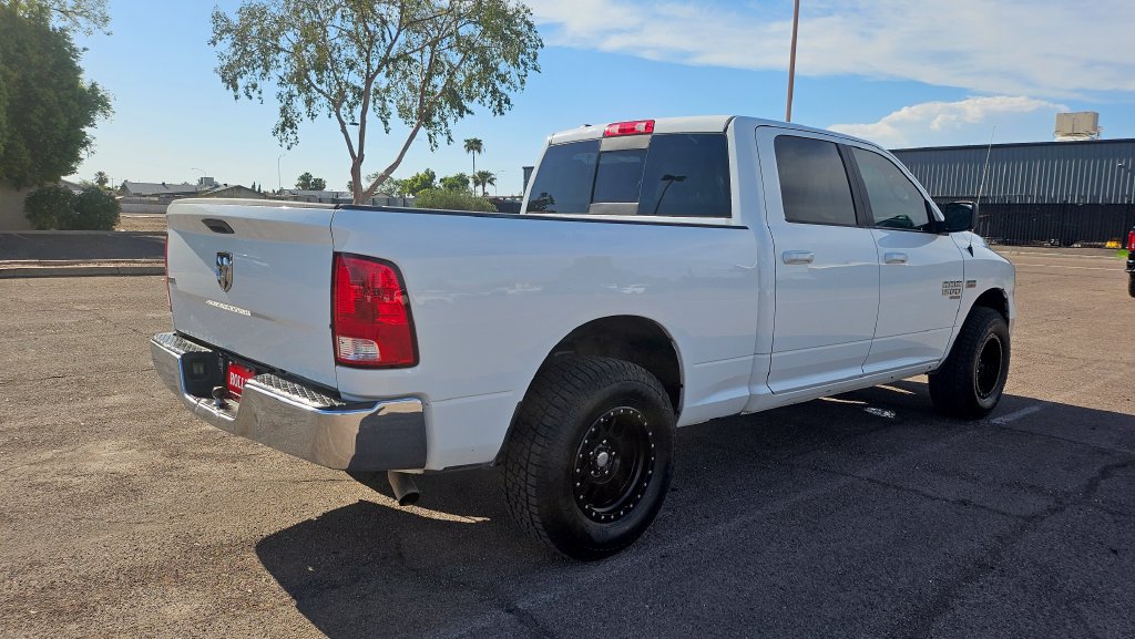 Used 2019 RAM 1500 Classic SLT RWD image 11