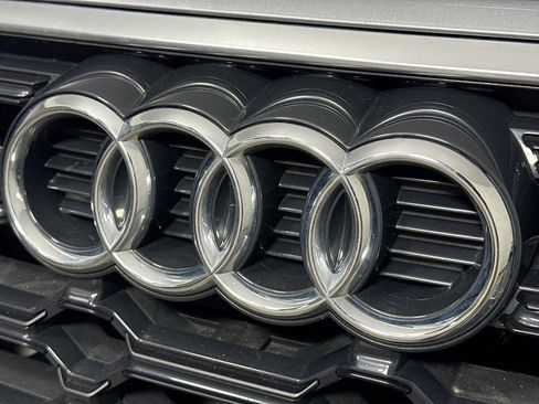Certified 2023 Audi Q5 2.0T Premium w/ Convenience Package AWD/4WD image 30