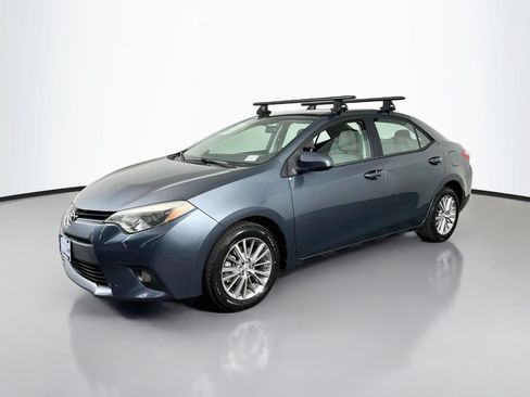 Used 2014 Toyota Corolla LE w/ Protection Package FWD image 3