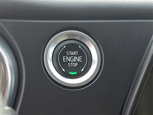 Used 2022 Chevrolet Blazer LT image 22